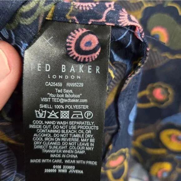 🐢 Ted Baker Juvena Floral Printed waterfall ruffle long sleeve top.Size 1.